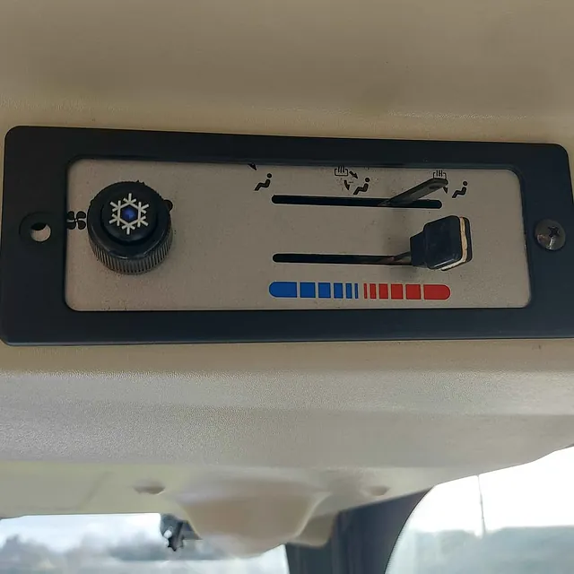 ISEKI AT46 COMPACT TRACTOR LEVERS