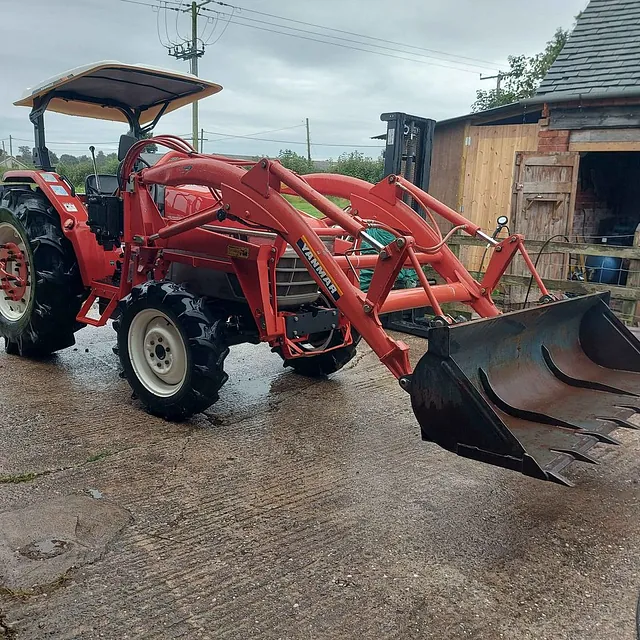 YANMAR AF33 COMPACT TRACTOR