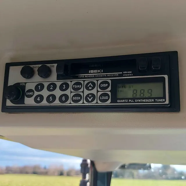 ISEKI AT46 COMPACT TRACTOR STEREO