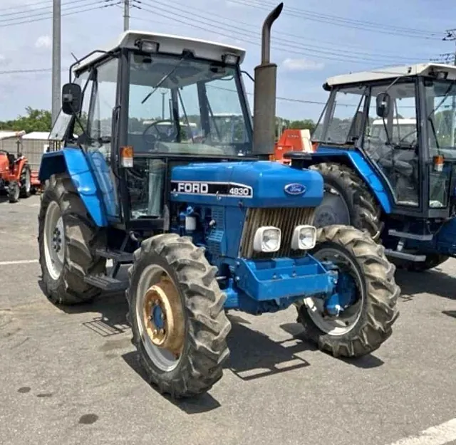 FORD NEW HOLLAND LIMITED 4830 COMPACT TRACTOR