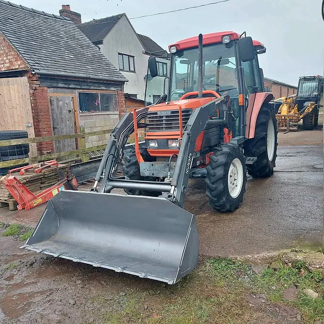KUBOTA GM56 TRACTOR