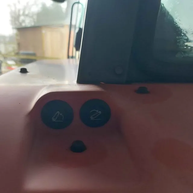 KUBOTA GM56 TRACTOR BUTTONS