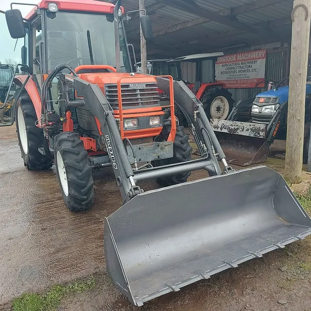 KUBOTA GM56 TRACTOR