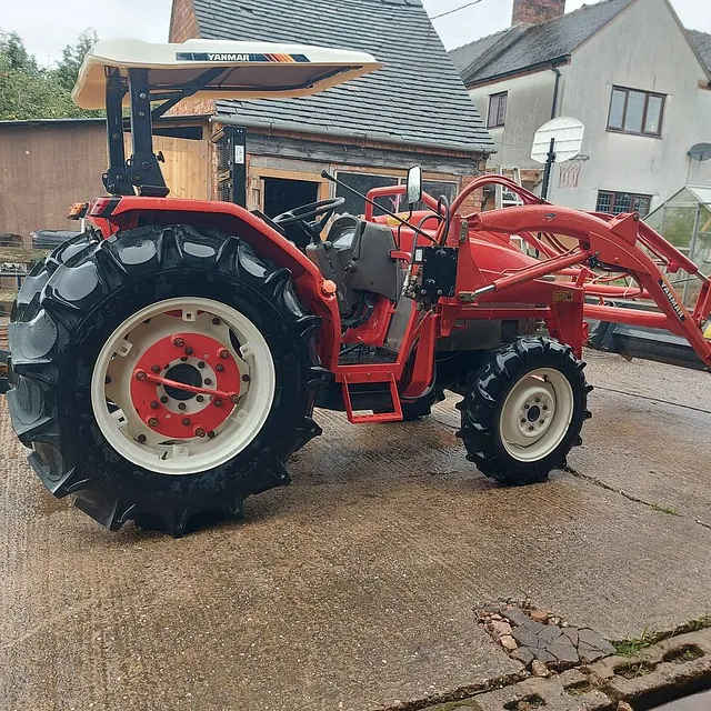 YANMAR AF33 COMPACT TRACTOR