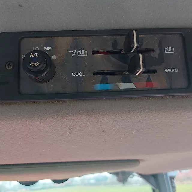 KUBOTA GM56 TRACTOR BUTTONS