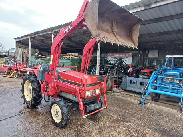 YANMAR F215D COMPACT TRACTOR 