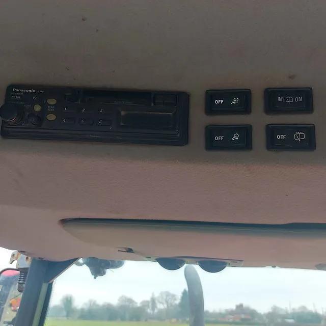 KUBOTA GM56 TRACTOR STEREO