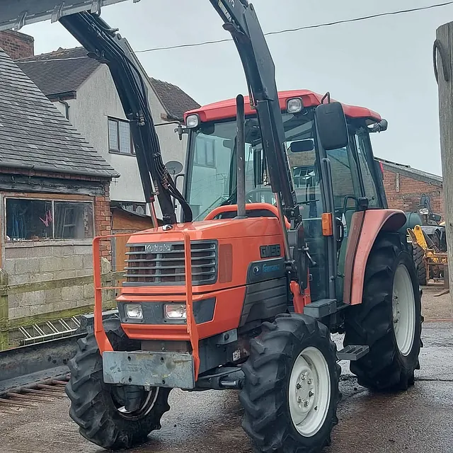 KUBOTA GM56 TRACTOR